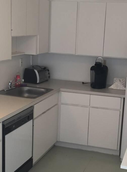 Apartment Right On The Beach! Miami Beach Bagian luar foto